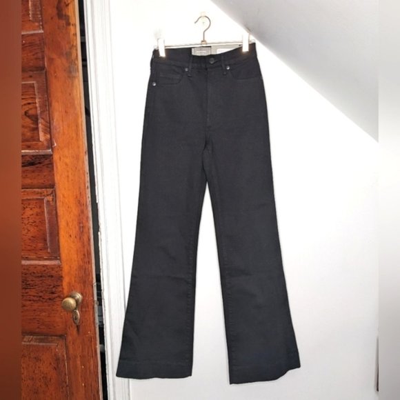 Everlane Denim - EVERLANE The High Rise Flare Jean in Black NEW Size 25 Regular